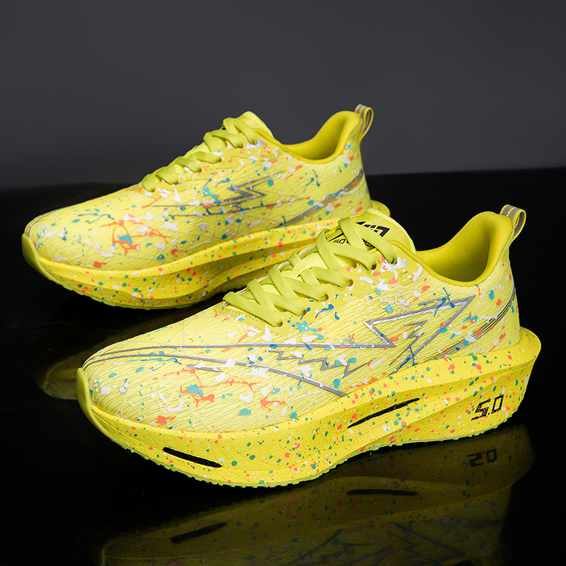 Marathon hardloopschoenen met  - Carbon Plate Marathon Racing Shoes recensie en prijs