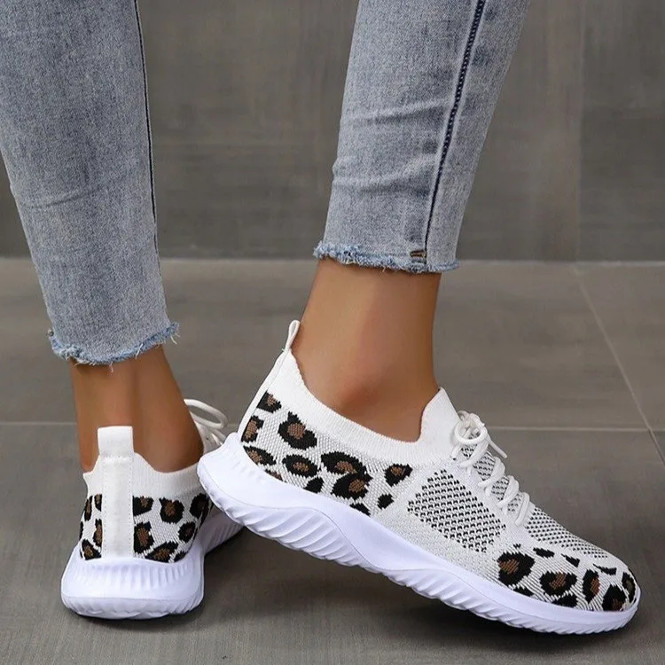Nieuwe zomerse dames sneakers  - Knit Fabric Lace Up Sneakers recensie en prijs